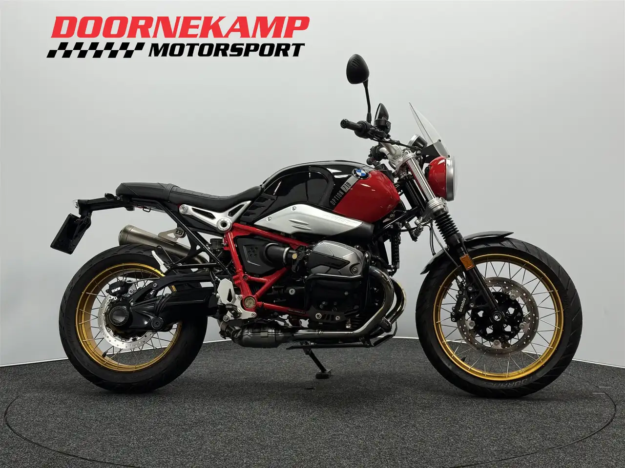 BMW R nineT