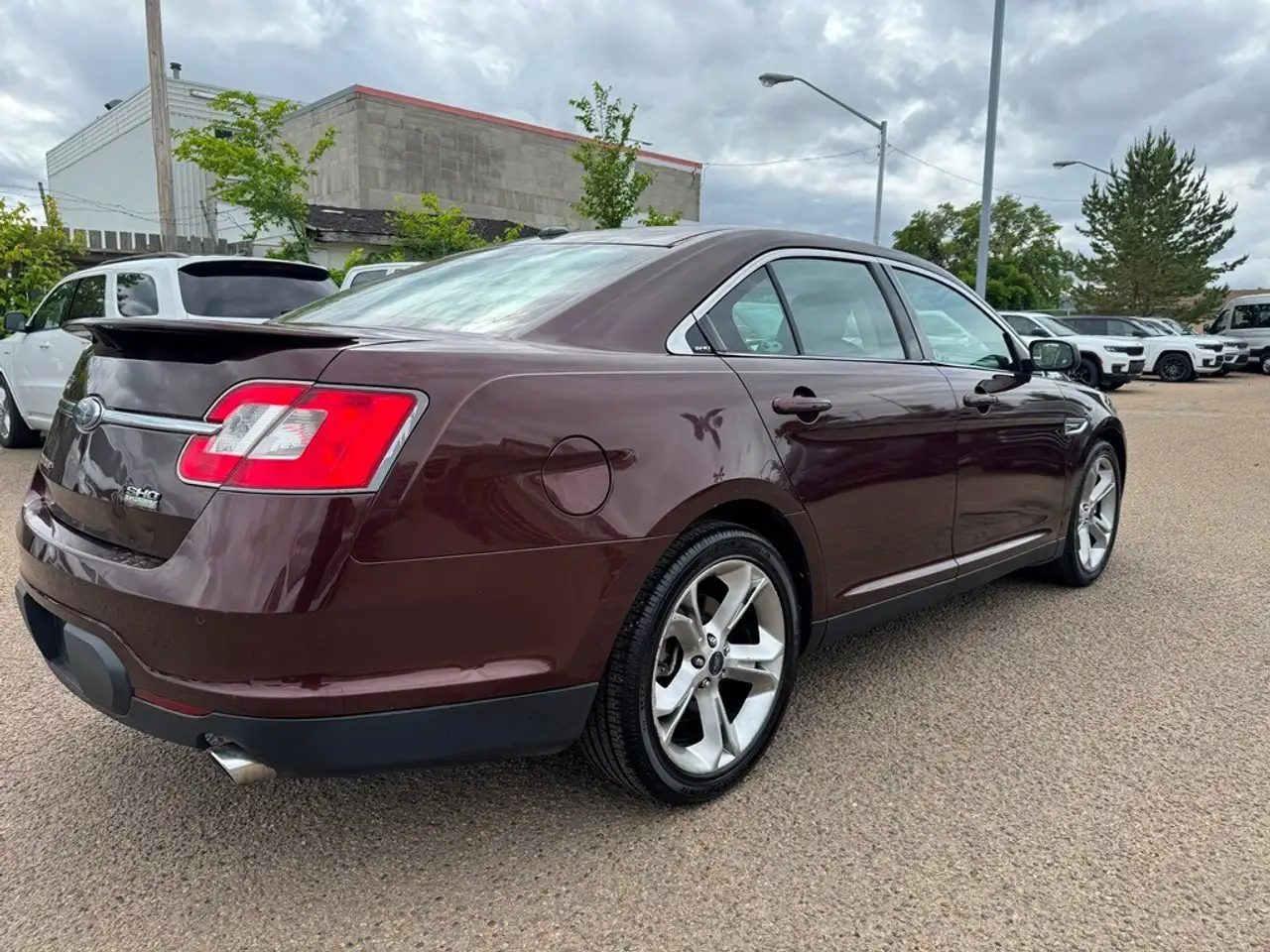 Ford Taurus снимка Ford Taurus