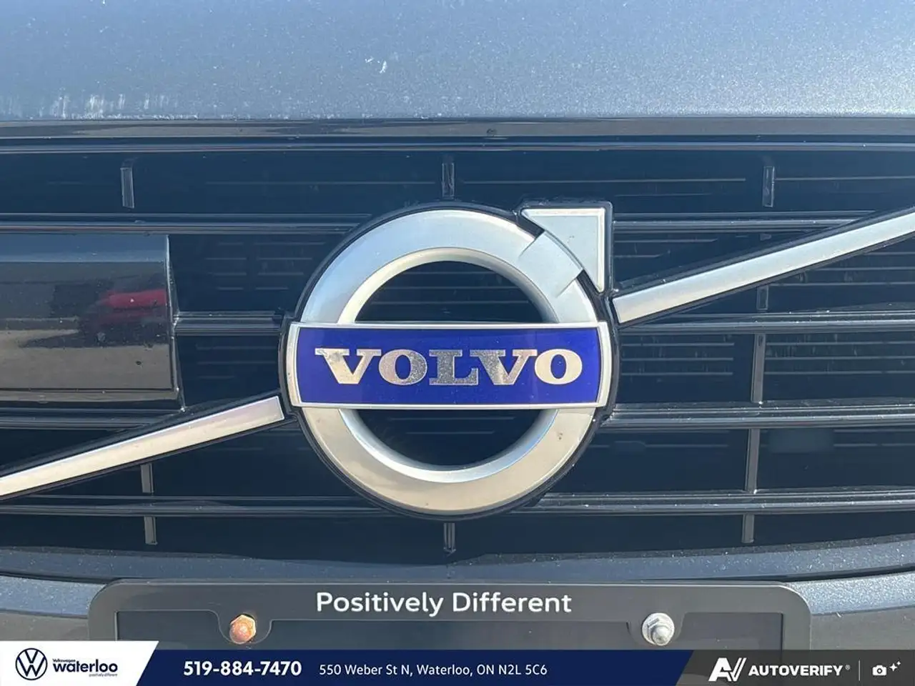 Volvo S60 снимка Volvo S60