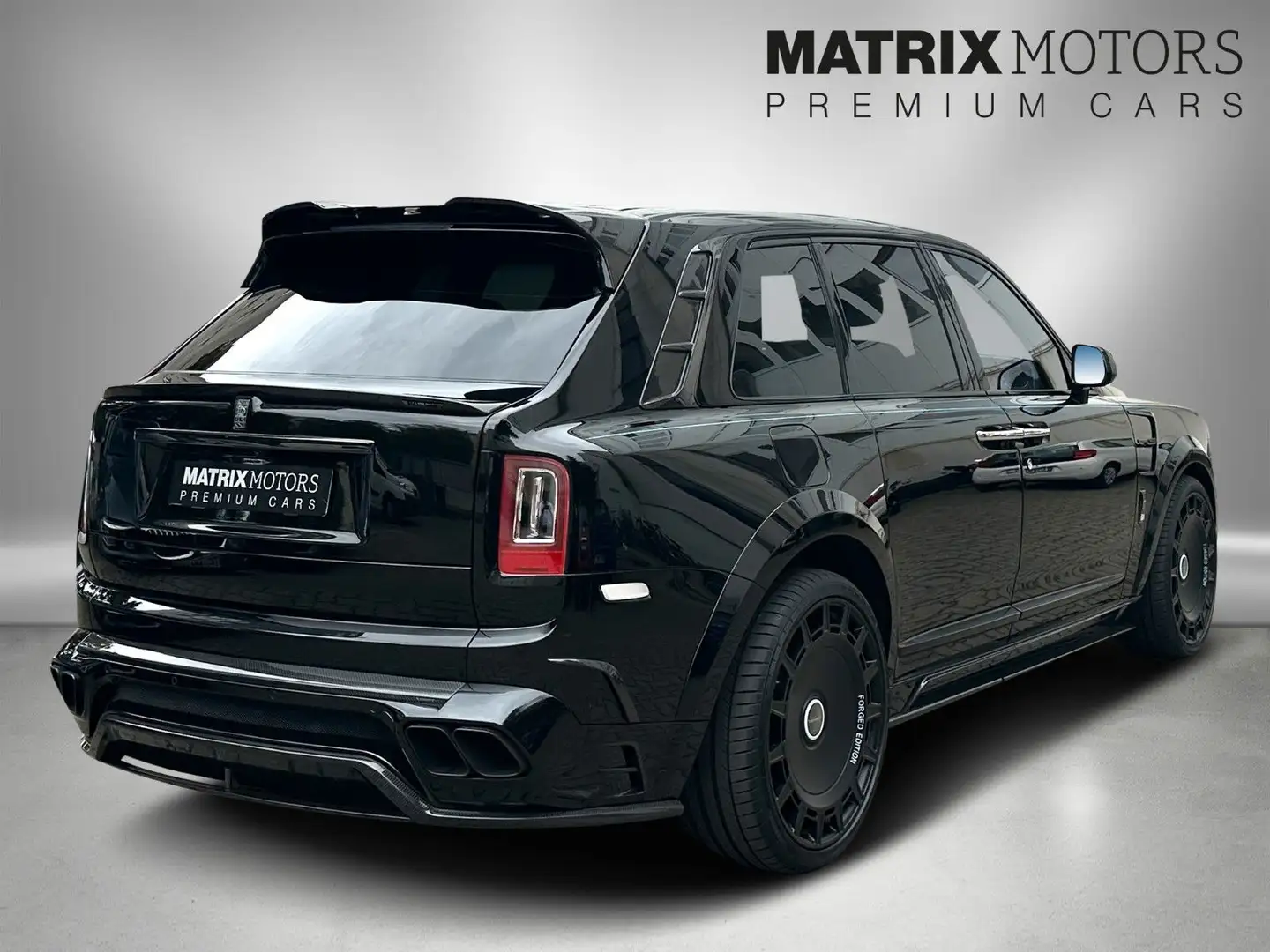 Rolls-Royce Cullinan Black Badge MANSORY WideBody 4 seats Schwarz - 2