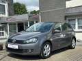 Volkswagen Golf VI 1.6 TDI Team*NAVI*TEMP*PDC*SHZ*KLIMA*TÜV Grau - thumbnail 1