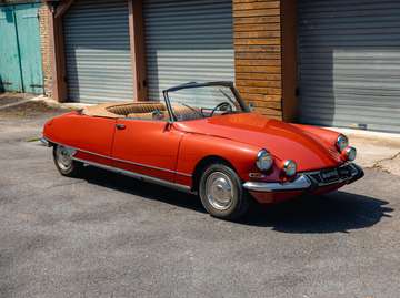 DS 21 Cabriolet Chapron usine