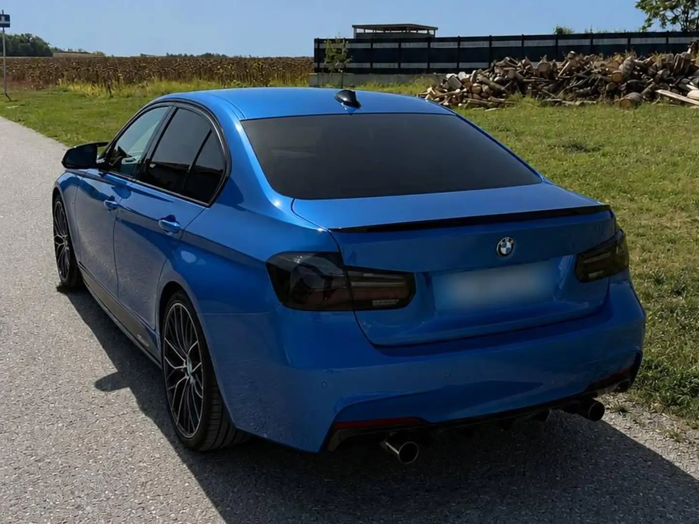 BMW 335 335i Blau - 1