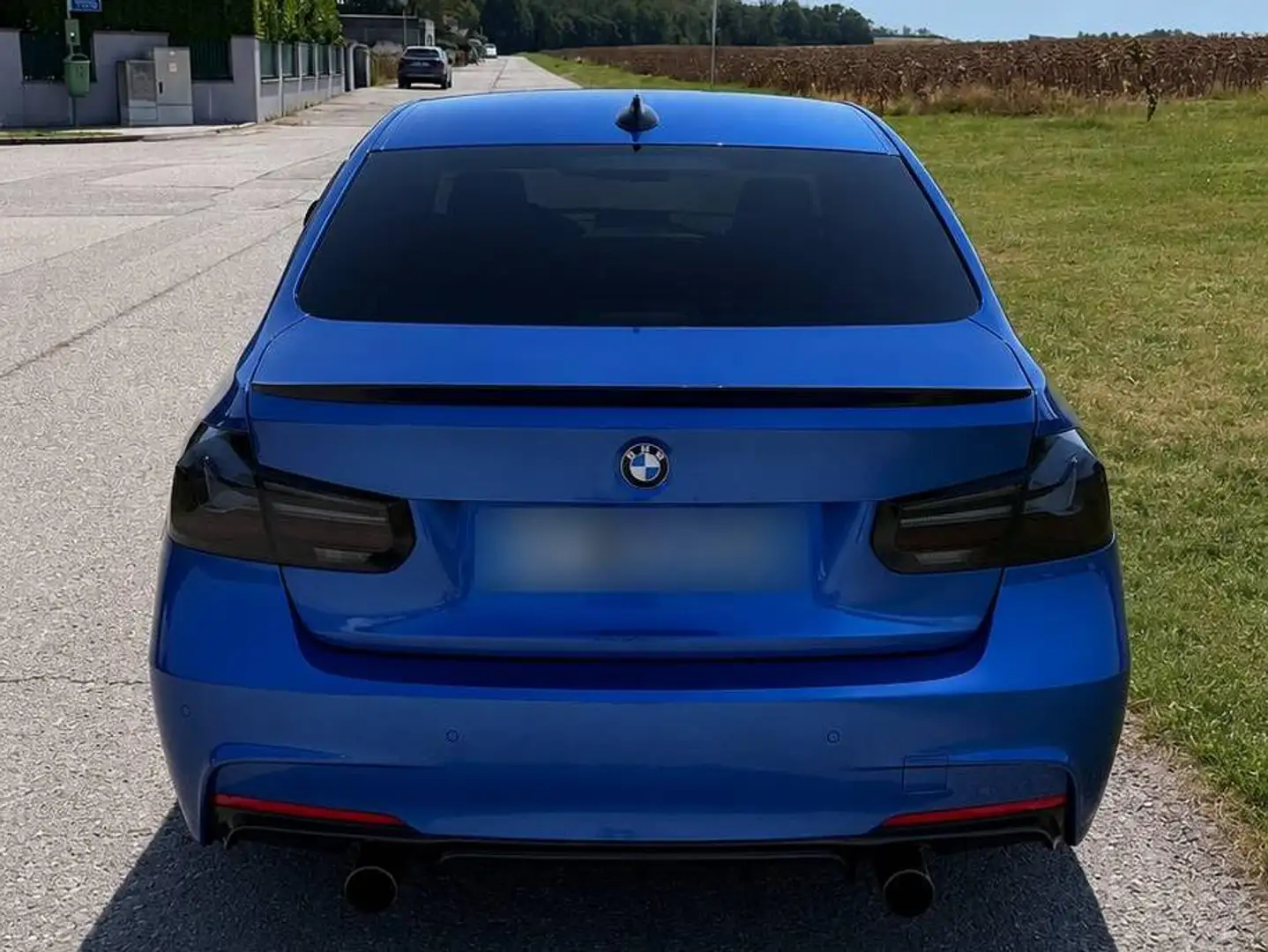 BMW 335 335i Blau - 2
