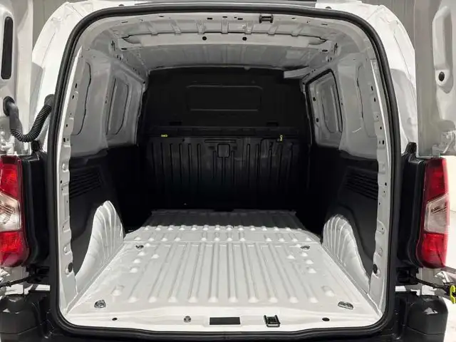 Citroen Berlingo view 7