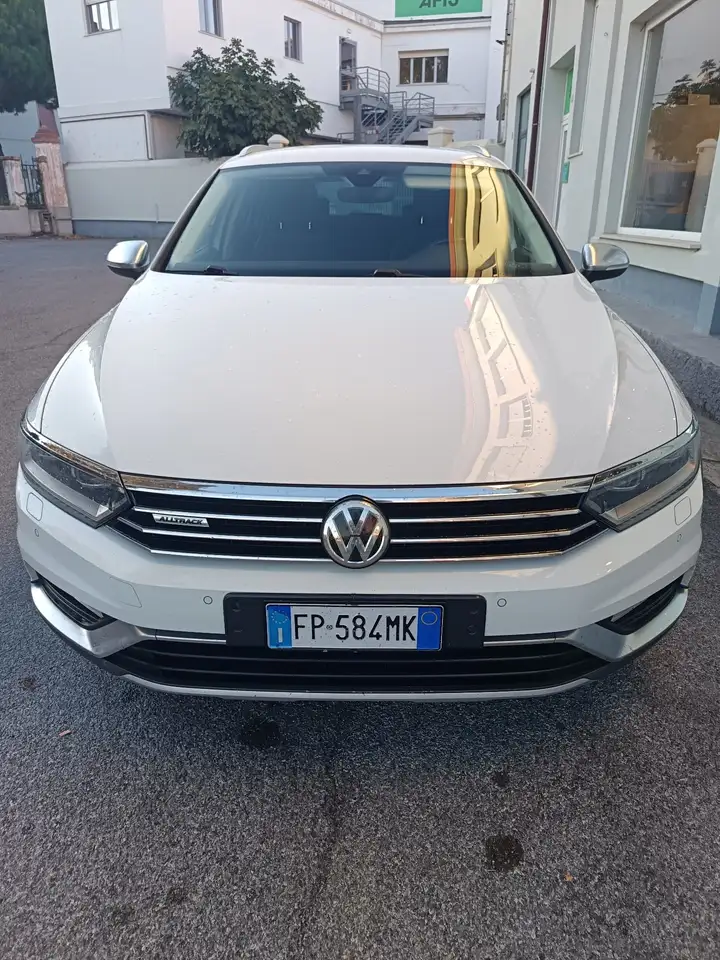 Volkswagen Passat Alltrack