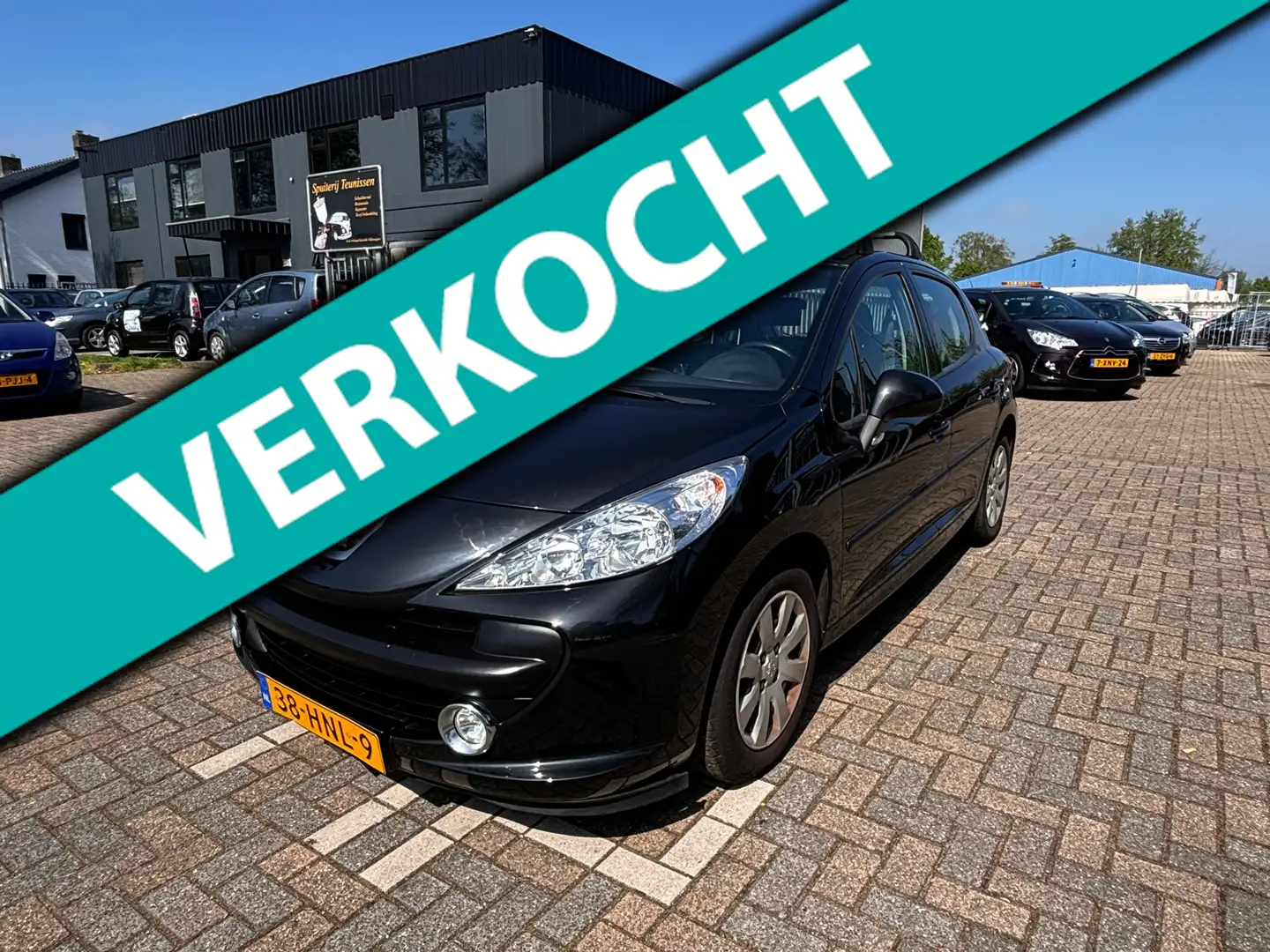 Peugeot 207 1.6 VTi Look Nw APK Zwart - 1
