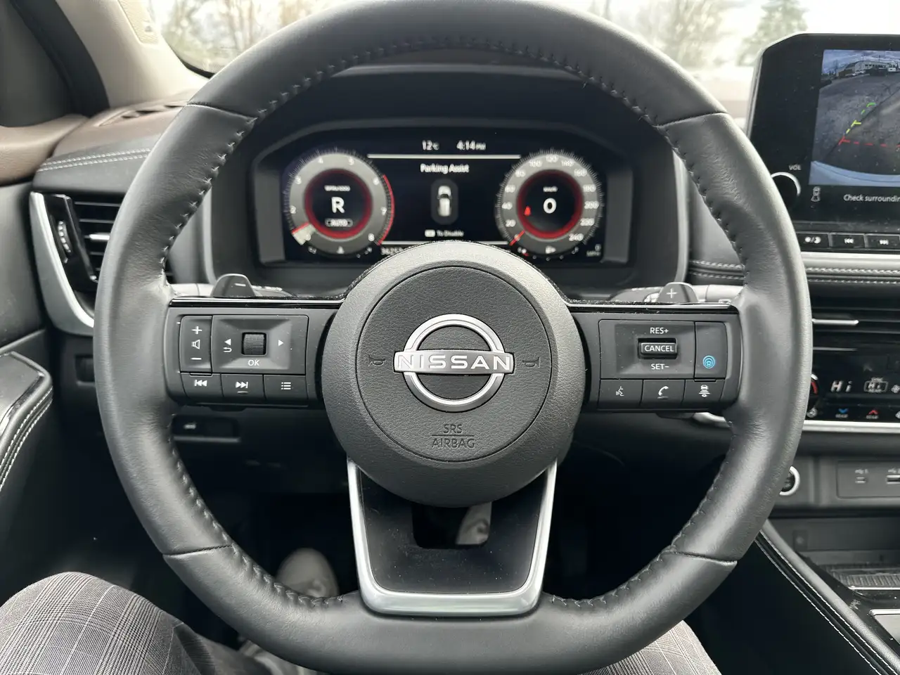 Nissan Rogue снимка Nissan Rogue