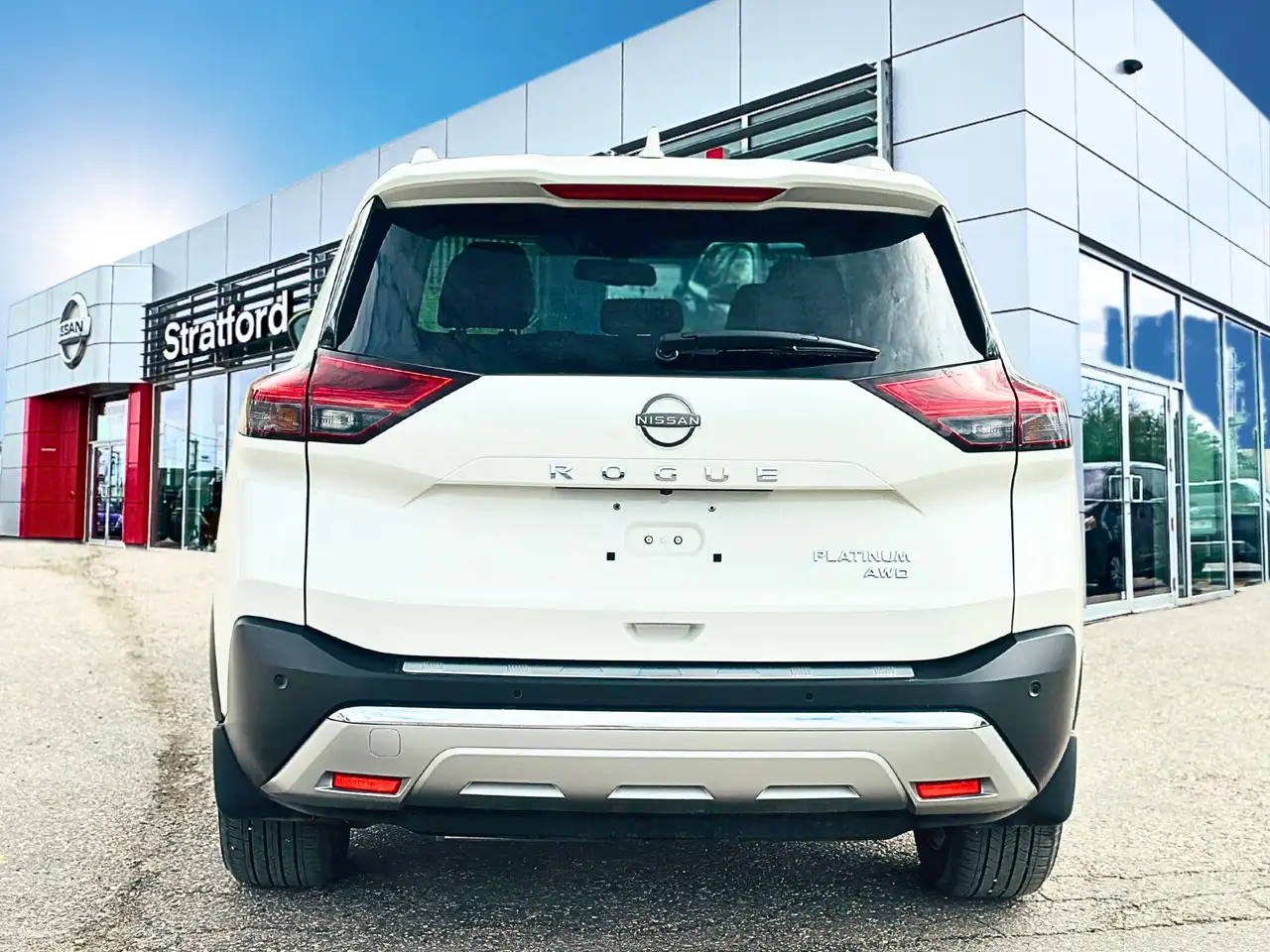 Nissan Rogue снимка Nissan Rogue