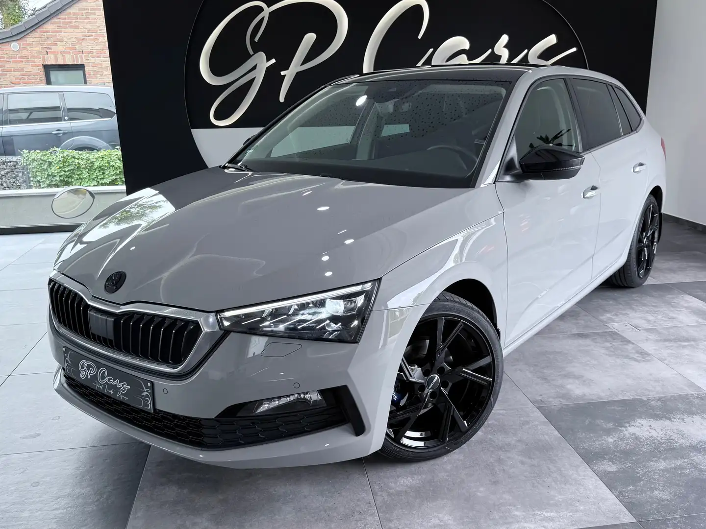 Skoda Scala vendu!!!! Grau - 1
