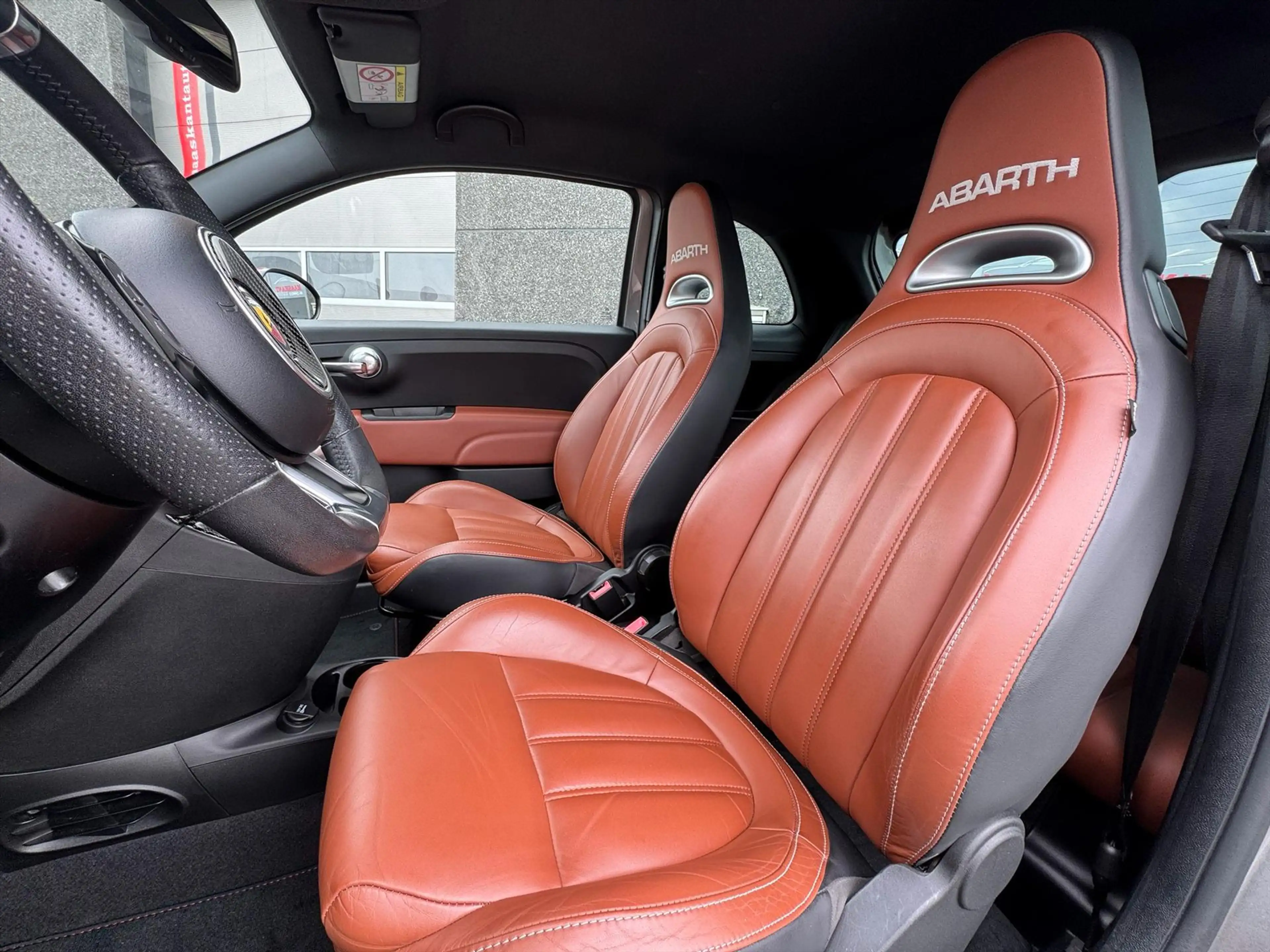Abarth 595 Turismo 500 1.4T-Jet / Oz wheels / Manual / 165hp / Cognac — photo 20