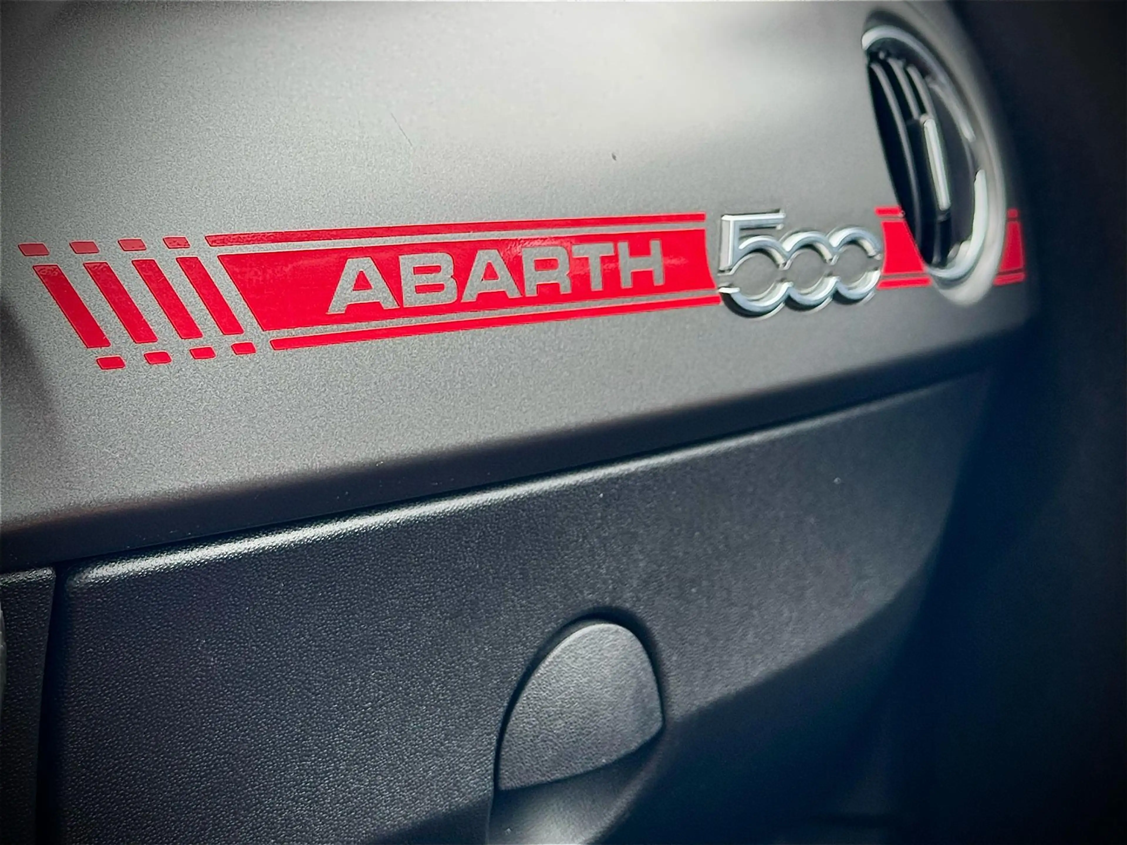 Abarth 595 Turismo 500 1.4T-Jet / Oz wheels / Manual / 165hp / Cognac — photo 25