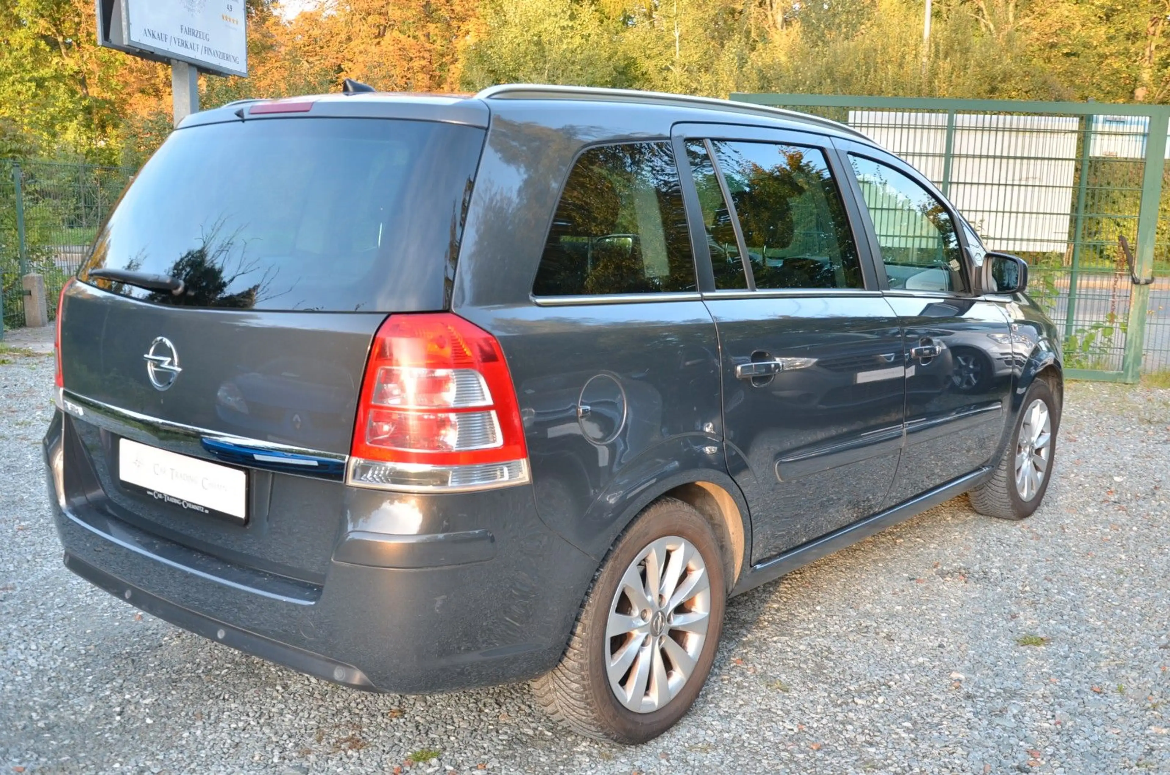 Opel Zafira B Family Plus 1.8 Navi Xenon 7 Sitze — photo 5