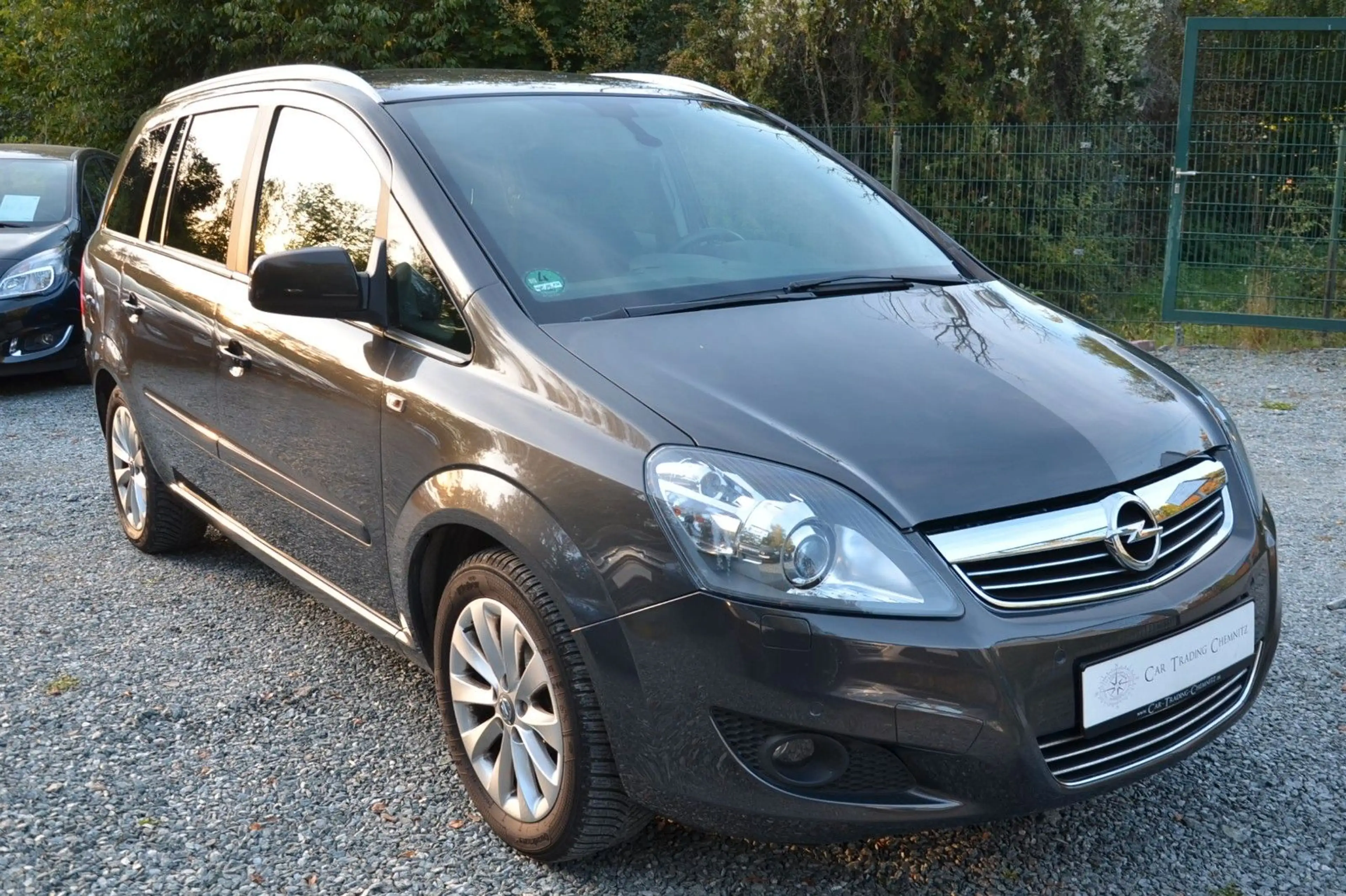Opel Zafira B Family Plus 1.8 Navi Xenon 7 Sitze — photo 3