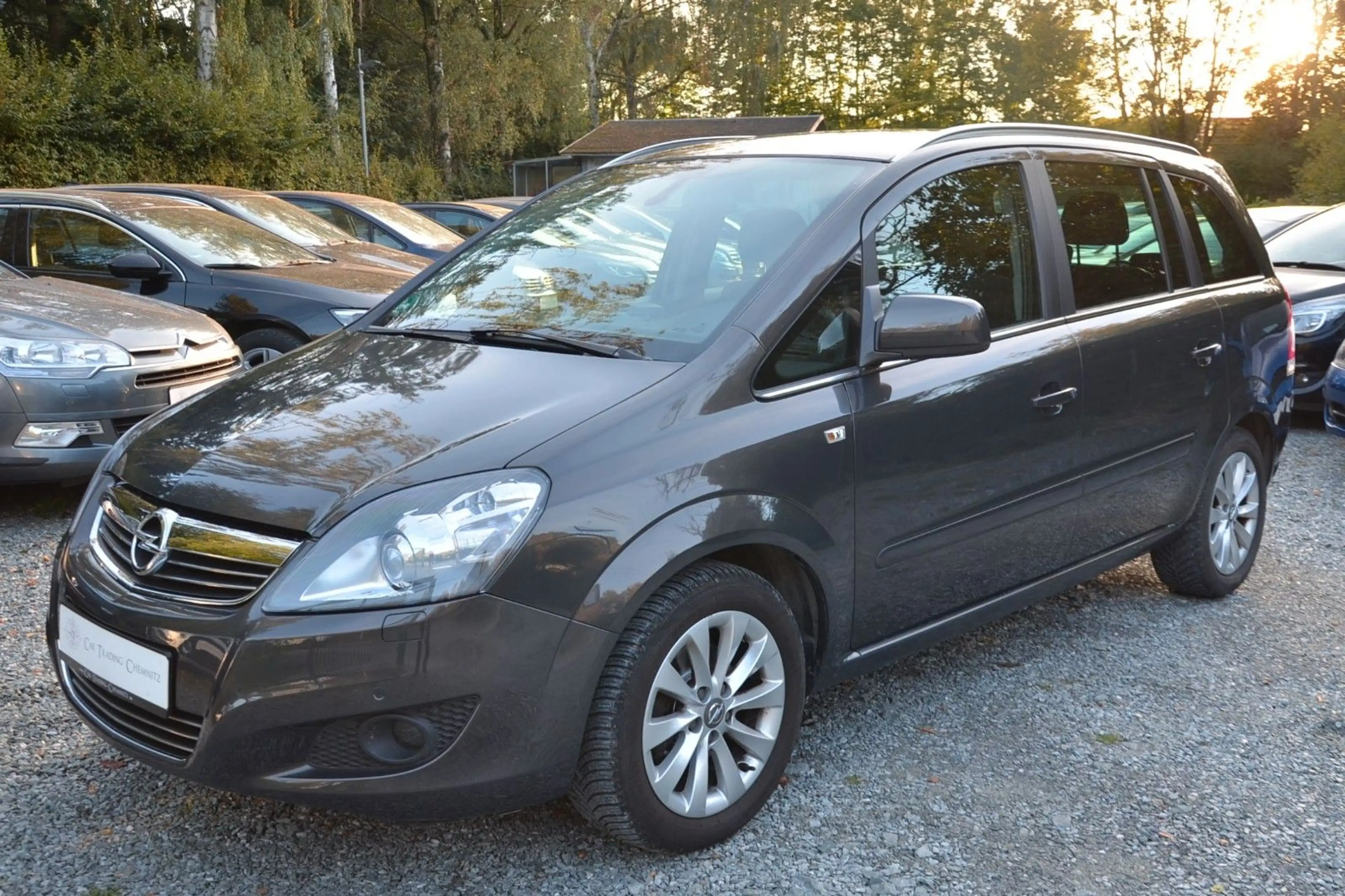 Opel Zafira B Family Plus 1.8 Navi Xenon 7 Sitze