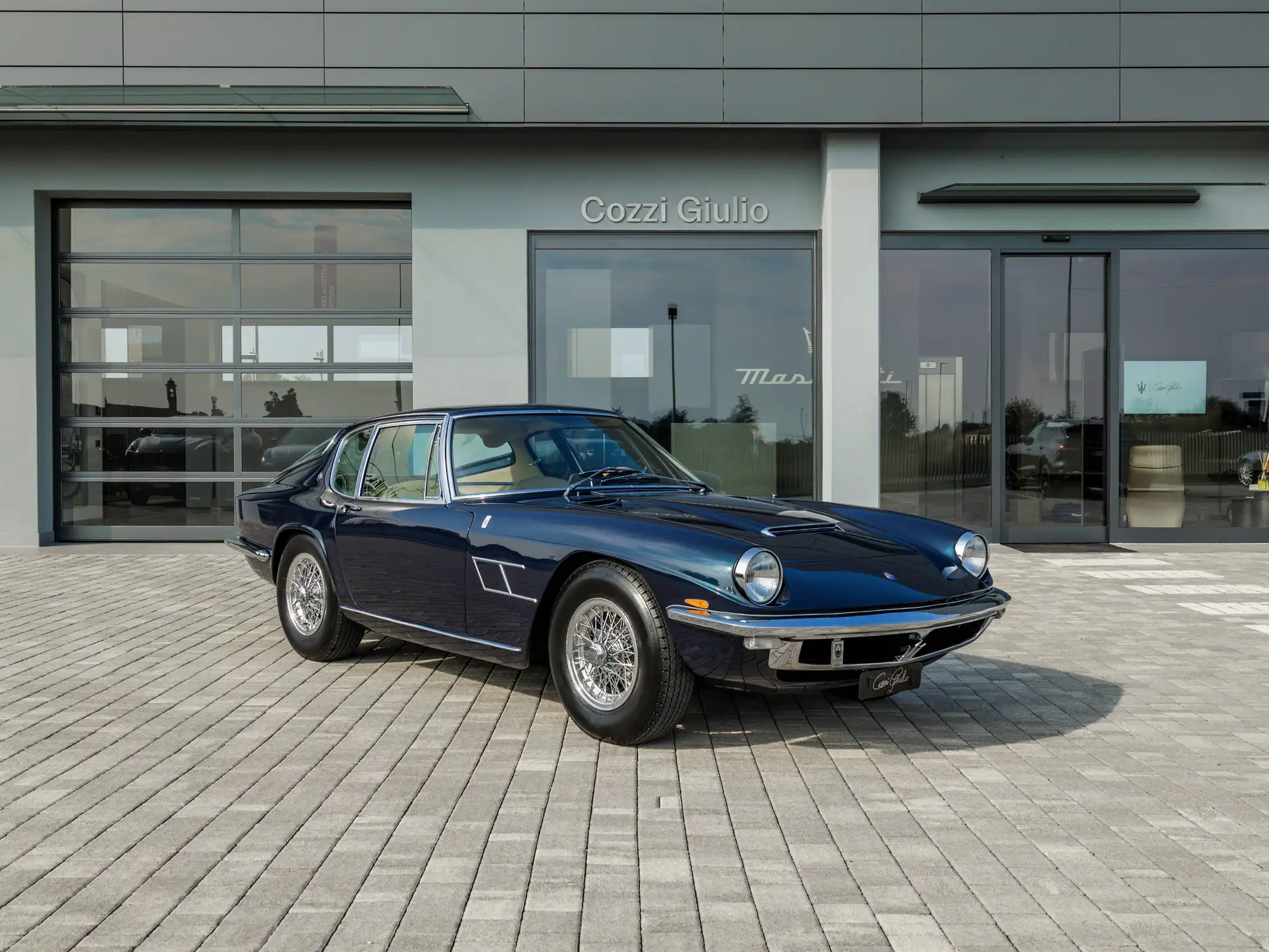 마세라티 Mistral 3700cc 1967 네이비 사진 1