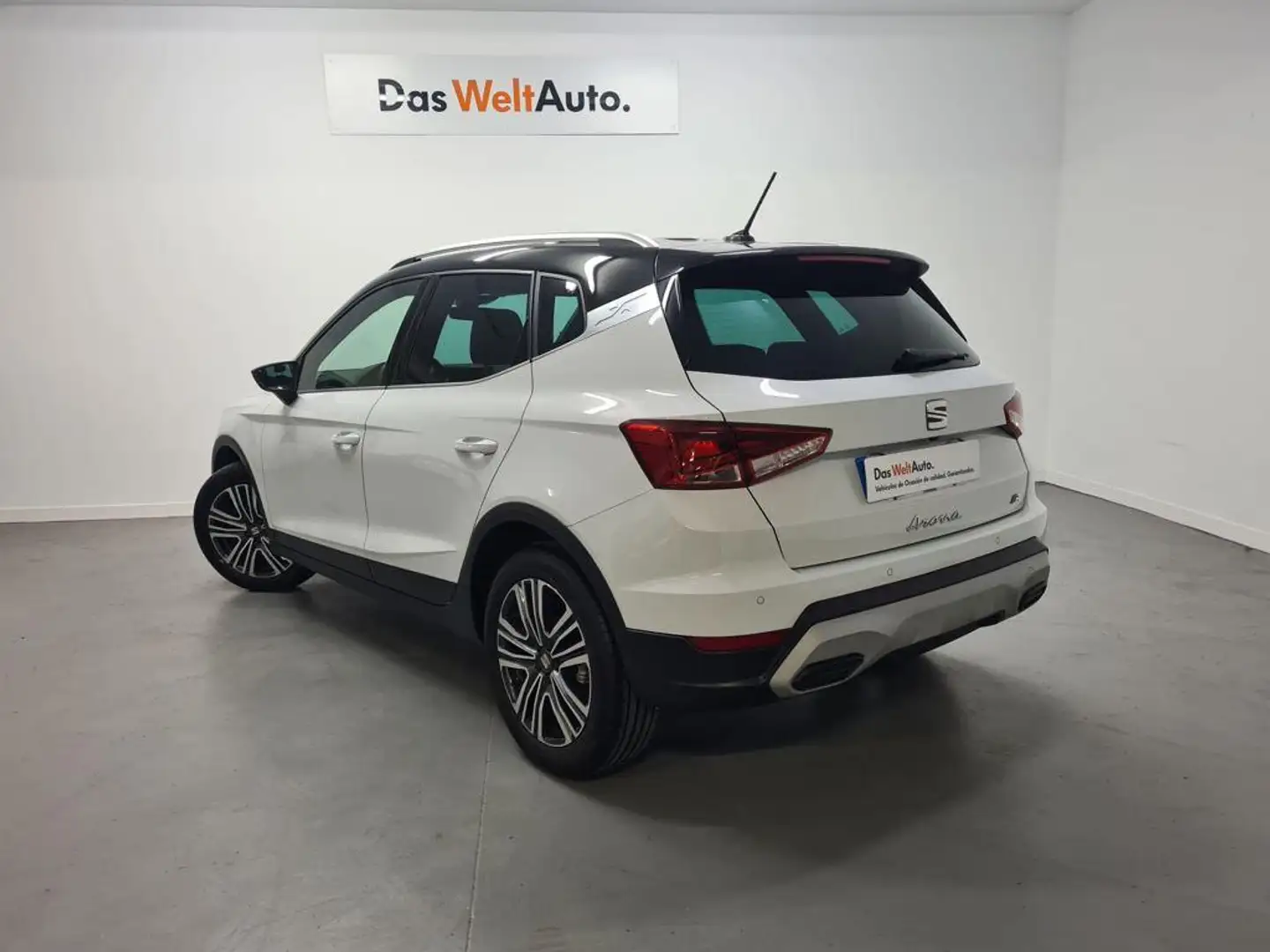 SEAT Arona 1.0 TSI S&S Xperience XM 115 Blanc - 2