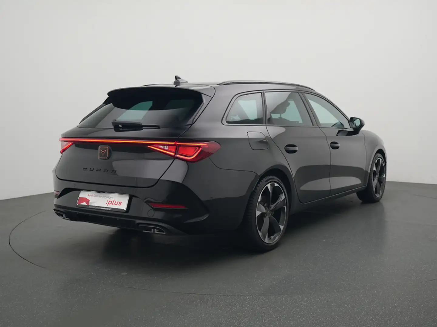 CUPRA Leon Sportstourer LED DSG VIRT KAM SHZ PDC Schwarz - 2