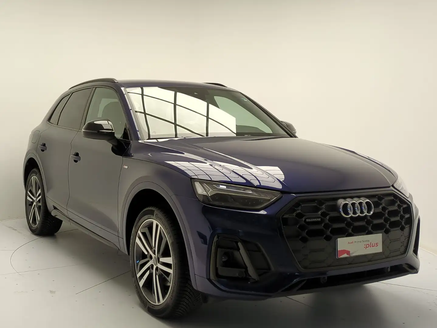 Audi Q5 40 TDI 204 CV quattro S tronic S line Blu/Azzurro - 1