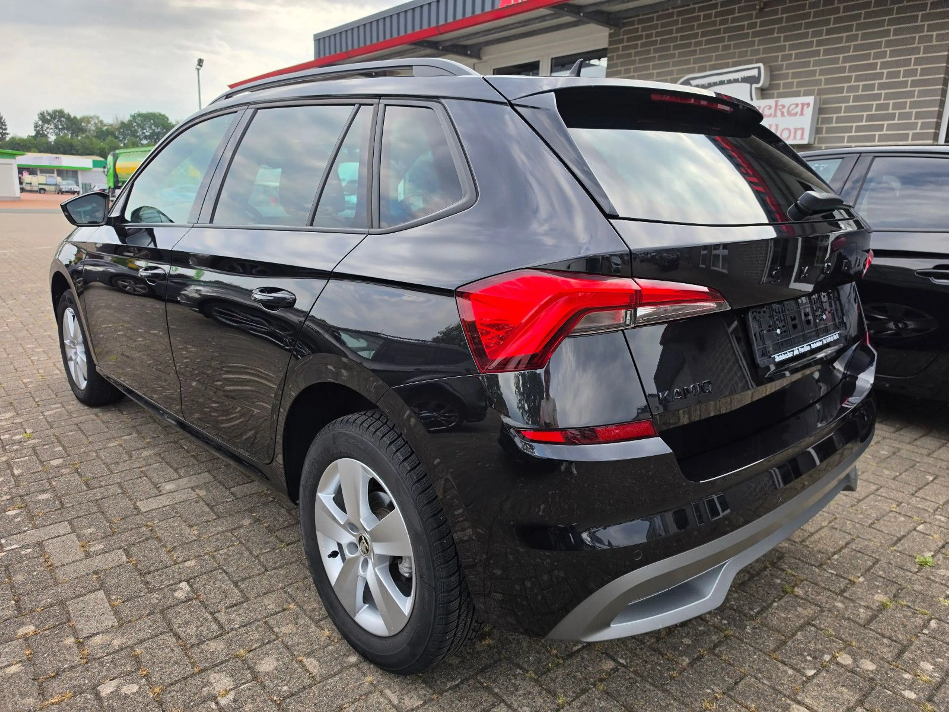 Skoda Kamiq Ambition SMART LINK SHZ TEMP PDC — photo 2