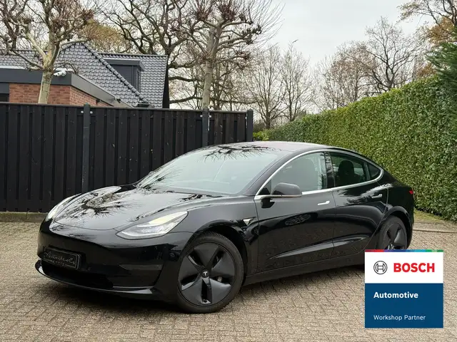 Tesla Model 3 Long Range AWD 75 kWh