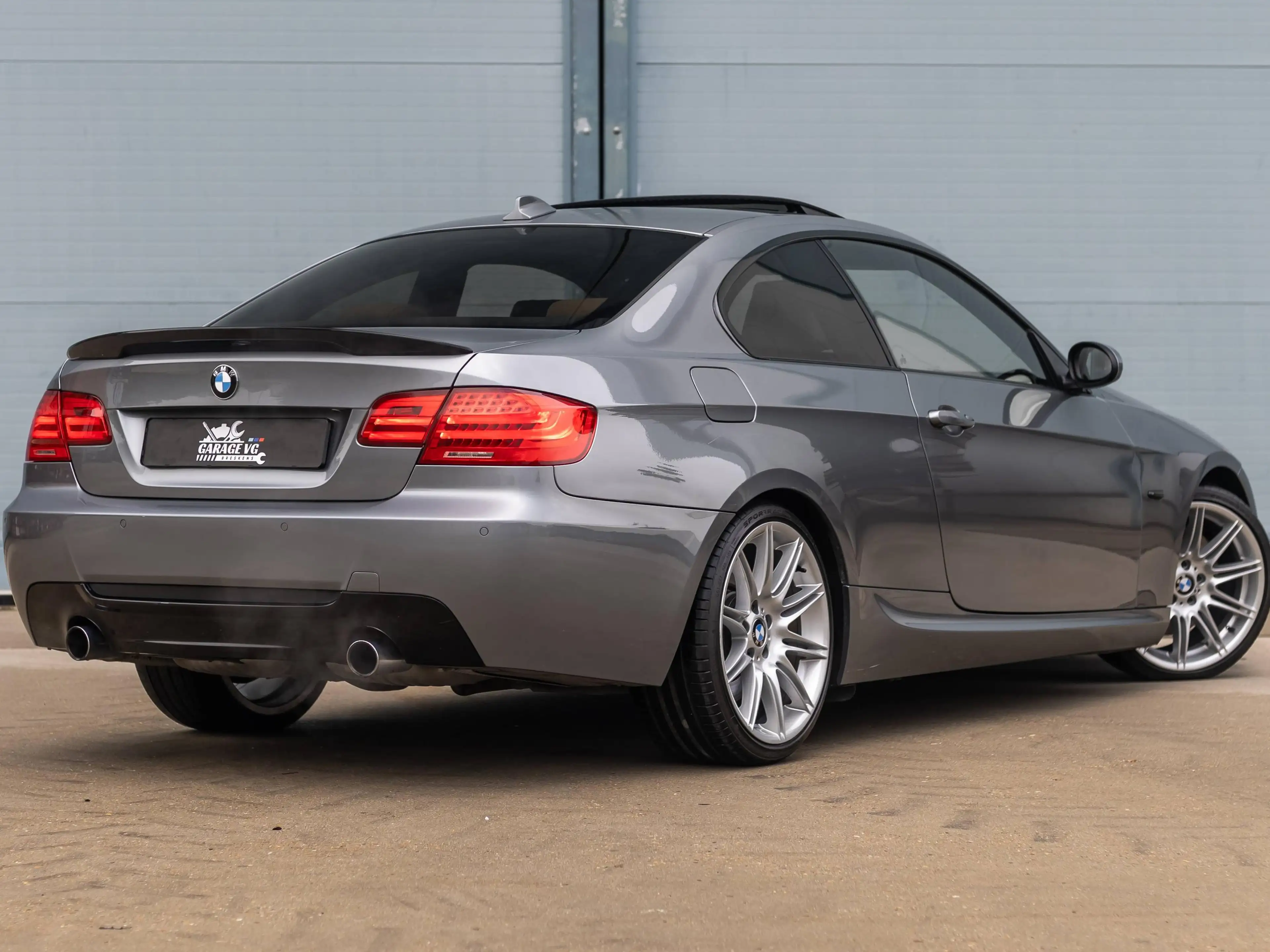BMW 335 | N54 | xDrive | Automaat | 225M | Dakota Sattelbruin | OEM+ Liefhebbersauto — photo 2