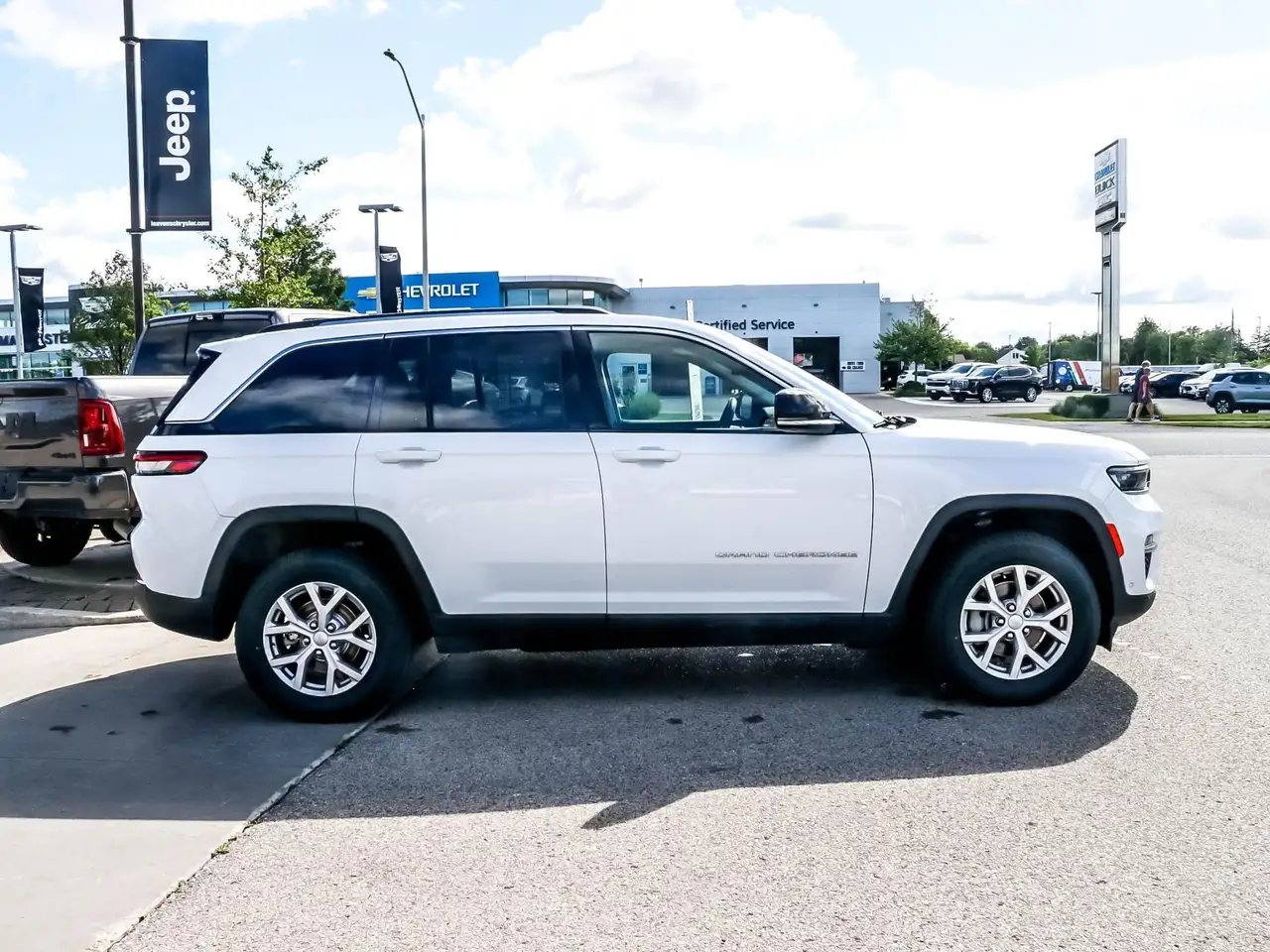 Jeep Grand Cherokee снимка Jeep Grand Cherokee
