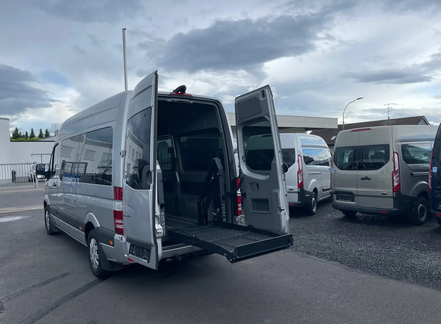 Mercedes-Benz Sprinter L2 H2 Behindertengerecht Passivfahrer Argent - 1