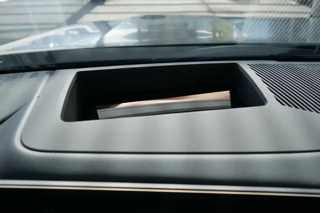 BMW 540 d xDrive *M-Paket Pro/AHK/Glasdach/Innovations Paket/360°/Sitzlüftung/M-Sitze/B&W Sound/Adapt. LED/D Ansicht 16