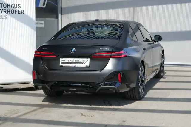 BMW 540 d xDrive *M-Paket Pro/AHK/Glasdach/Innovations Paket/360°/Sitzlüftung/M-Sitze/B&W Sound/Adapt. LED/D Ansicht 34