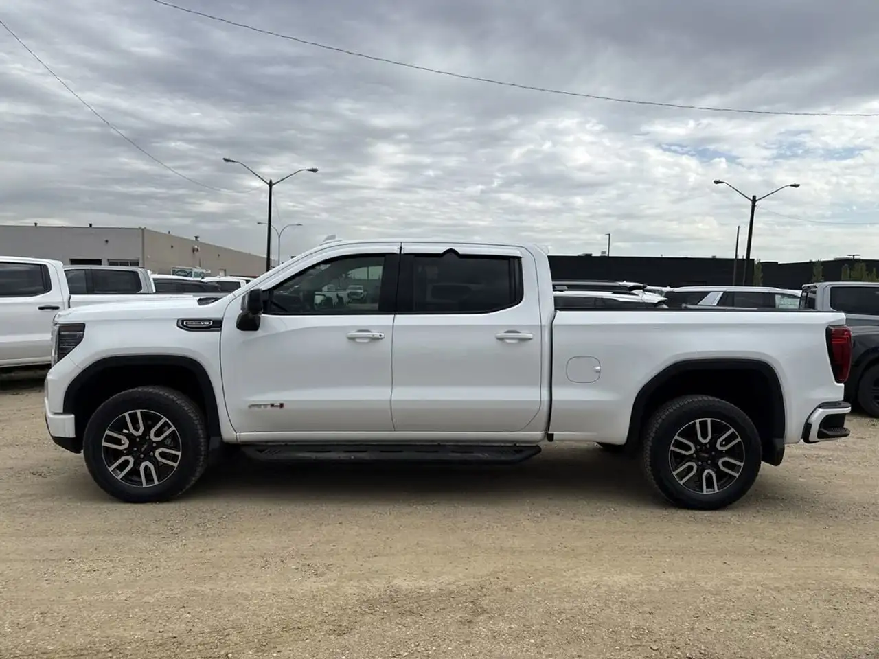 GMC Sierra 1500 снимка GMC Sierra 1500
