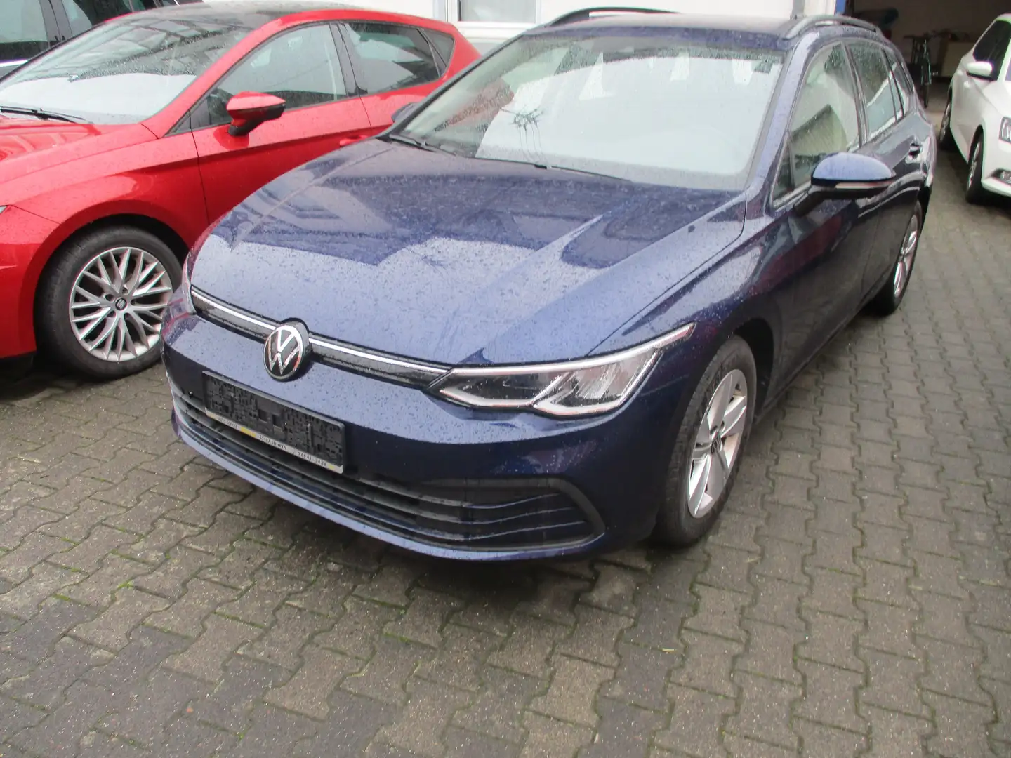 Volkswagen Golf Variant Life Blau - 1