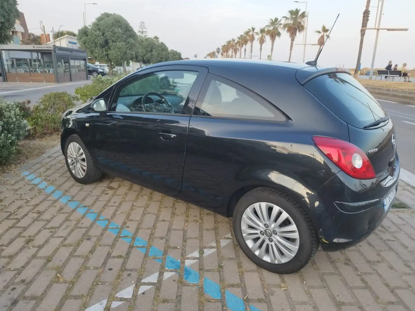 Opel Corsa Corsa 1.2 Selective Start Stop Negro - 2