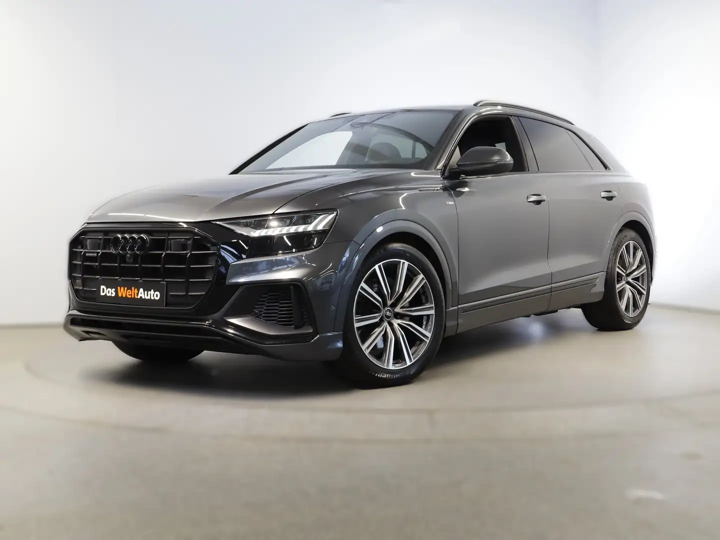 Audi Q8 50 TDI quattro Grau - 1