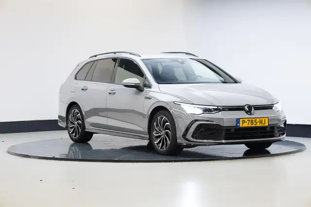 Volkswagen Golf main image