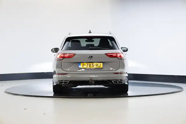 Volkswagen Golf view 27