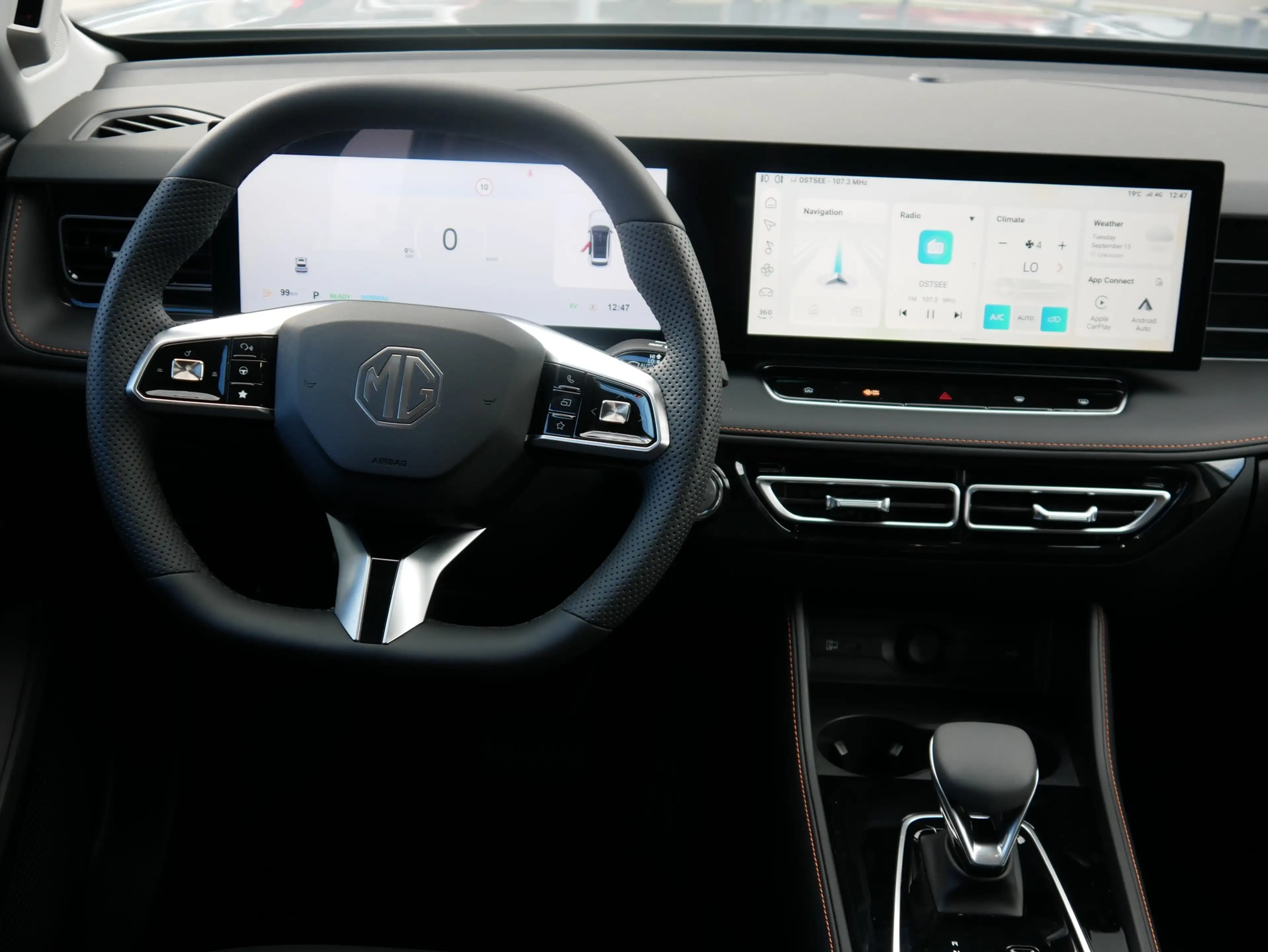 MG HS 1.5 T-GDI Hybrid+ Luxury Aut. LED ACC Navi — photo 12
