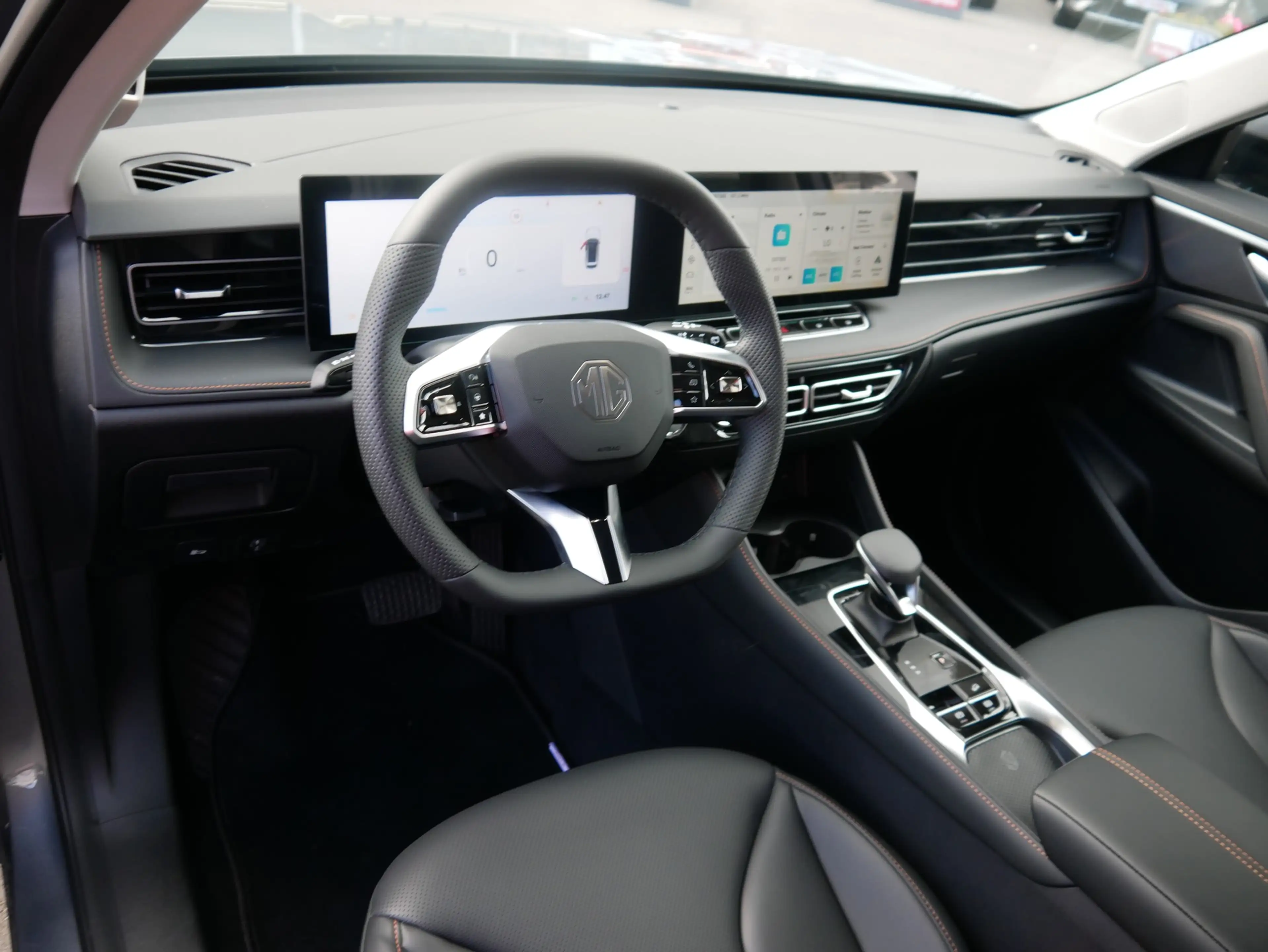 MG HS 1.5 T-GDI Hybrid+ Luxury Aut. LED ACC Navi — photo 10