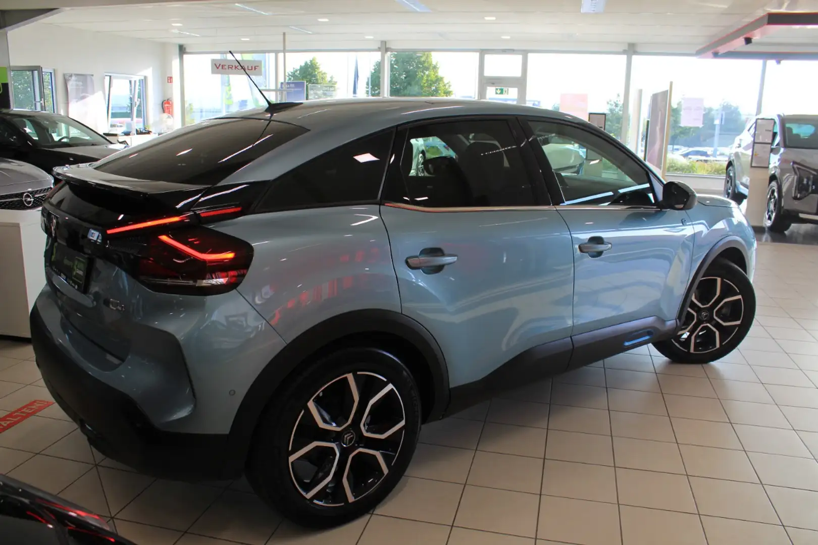 Citroen C4 E-SHINE LED+Navi+Pano+SD+2xKlima+Kam.+KeyLess Blau - 2