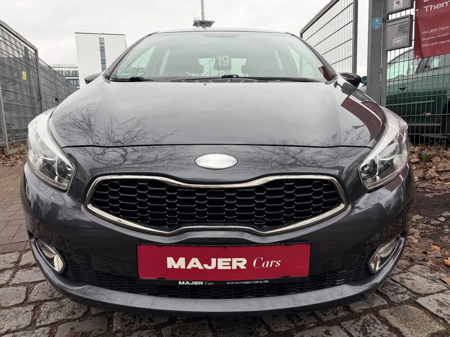 Kia Ceed / cee'd NAVI*KLIMA*PDC*SHZ*BT*1.HAND Gris - 2