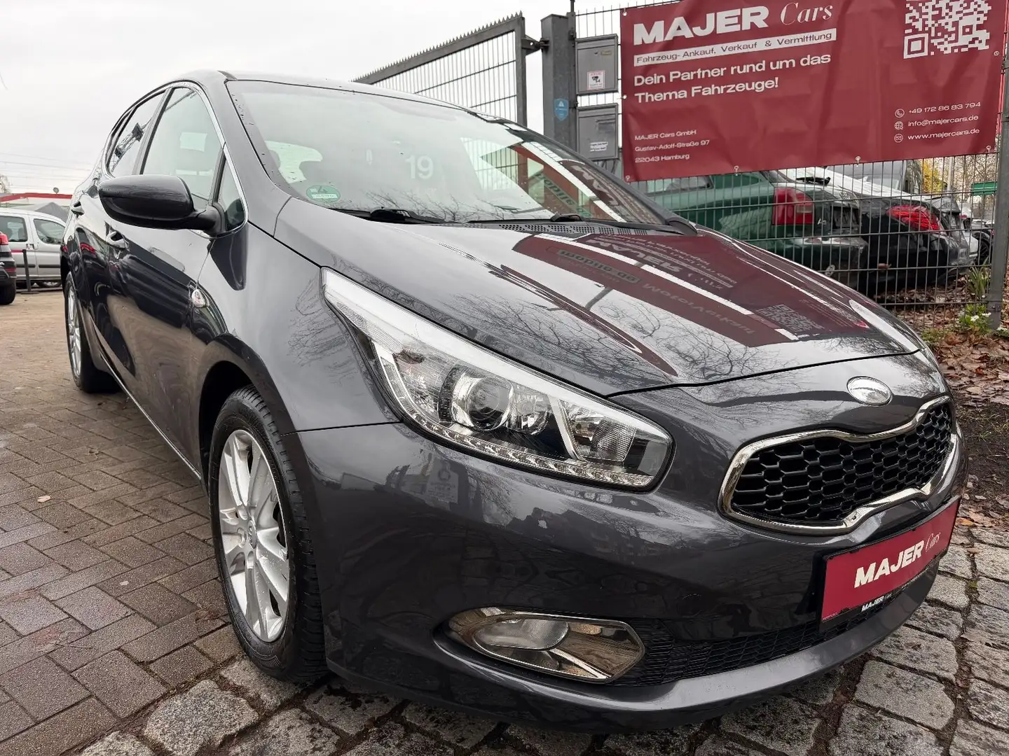 Kia Ceed / cee'd NAVI*KLIMA*PDC*SHZ*BT*1.HAND Gris - 1
