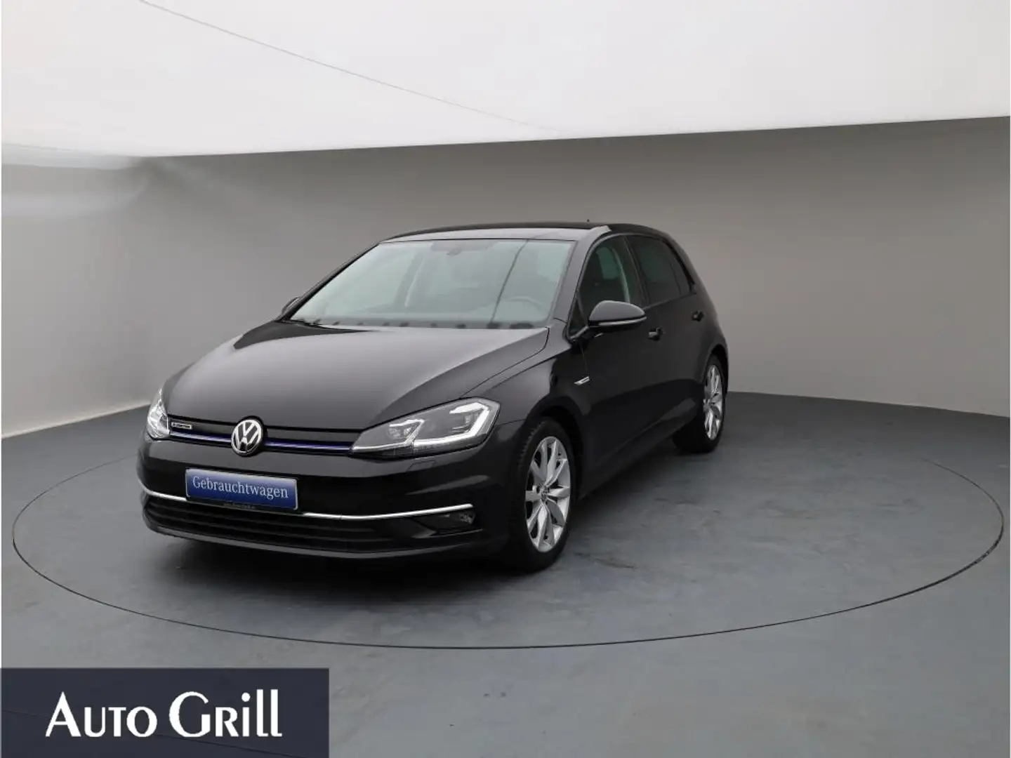 Volkswagen Golf VII 1.5 TSI ACT BlueMotion Highline +LED Czarny - 2