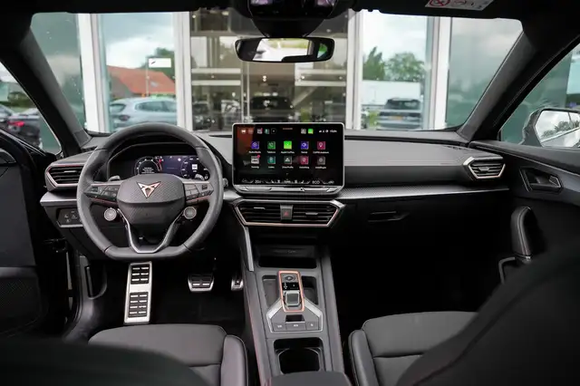 Cupra Formentor view 4