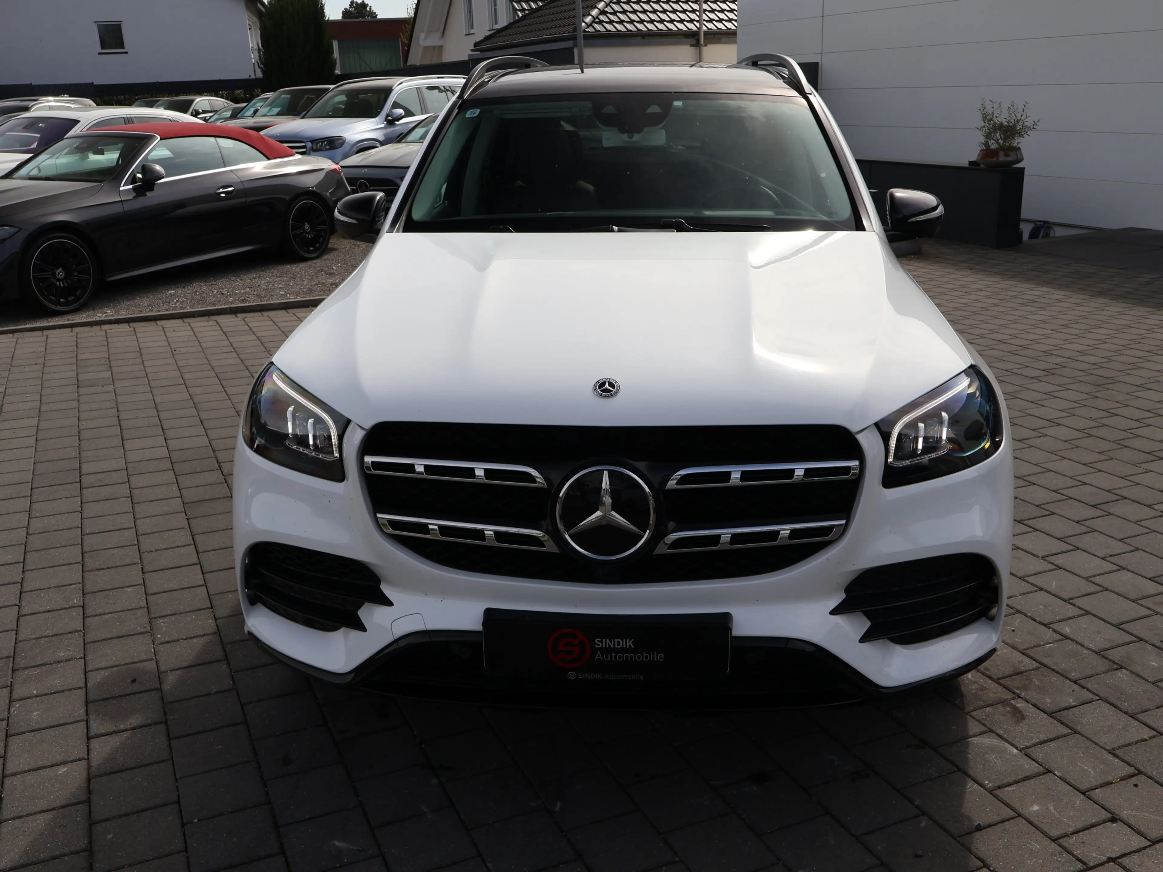 Mercedes-Benz GLS 400 d 4M AMG-NightPaket-KeyGo-SoftClose-AHK — photo 4
