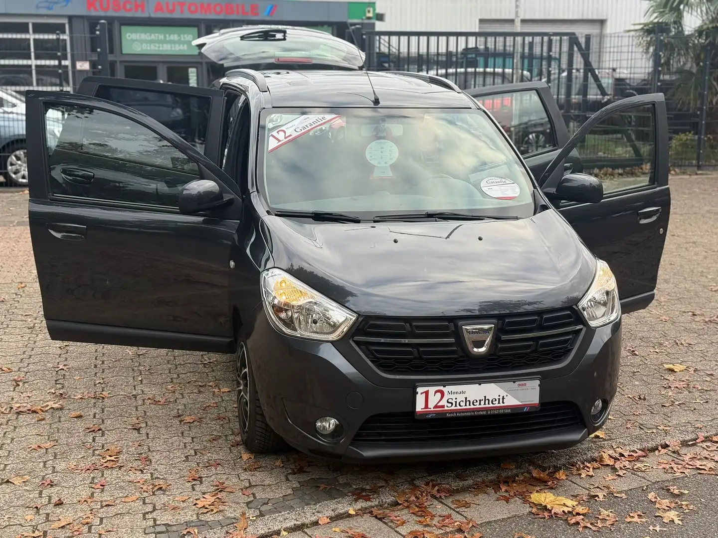 Dacia Lodgy Comfort LPG Gasanlage Klima Navi SHZ Tempomat 1 Ha Noir - 1