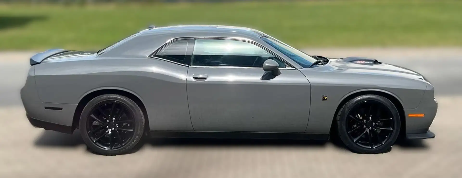 Dodge Challenger 6,4 L Schaltgetriebe Hemi Navi Xenon Grau - 2