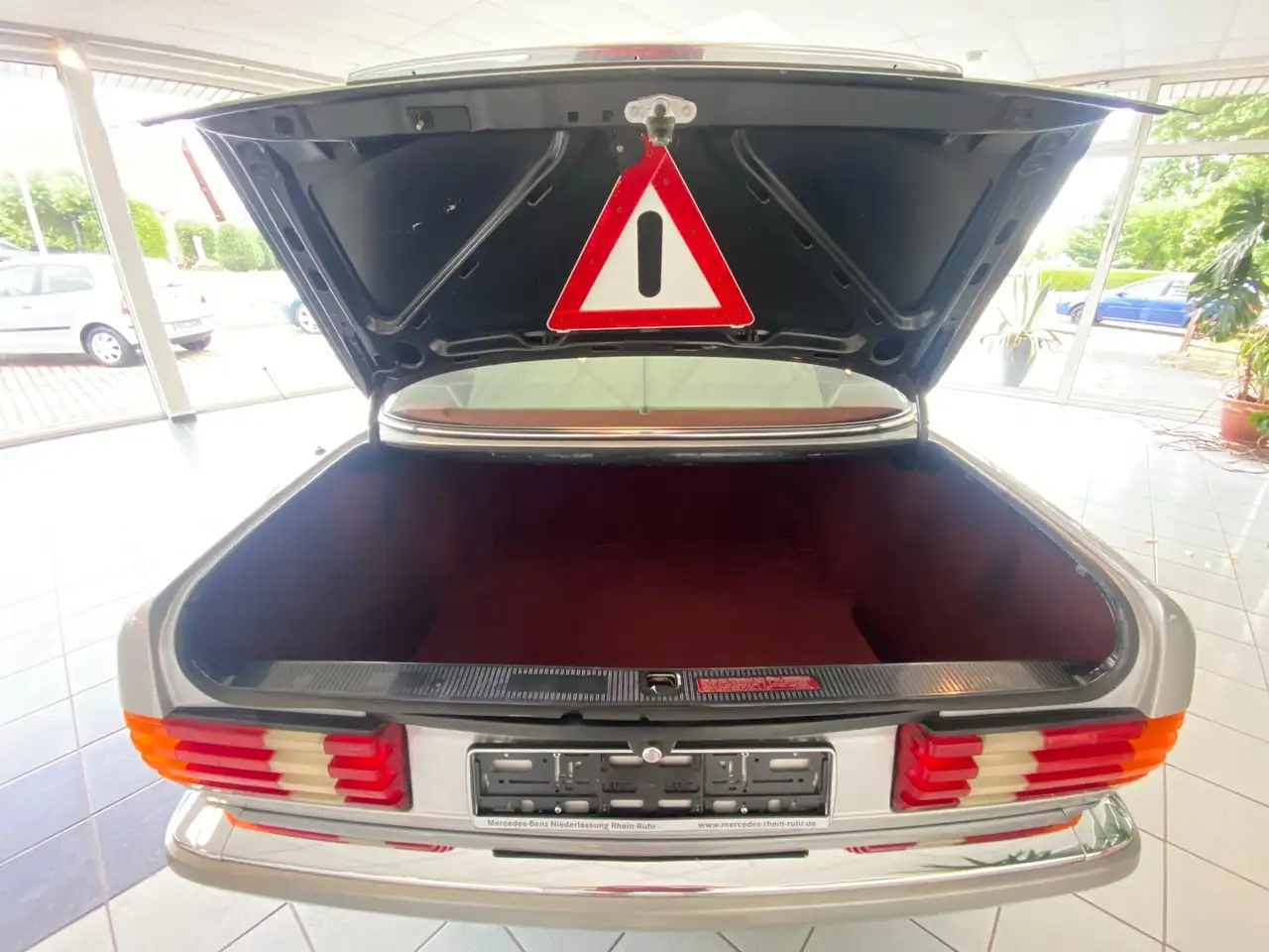 Mercedes-Benz S 260 SE 1.Hand/Klima/Scheckheft/130.000km, foto 12