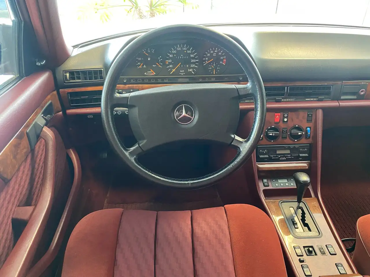 Mercedes-Benz S 260 SE 1.Hand/Klima/Scheckheft/130.000km, foto 7