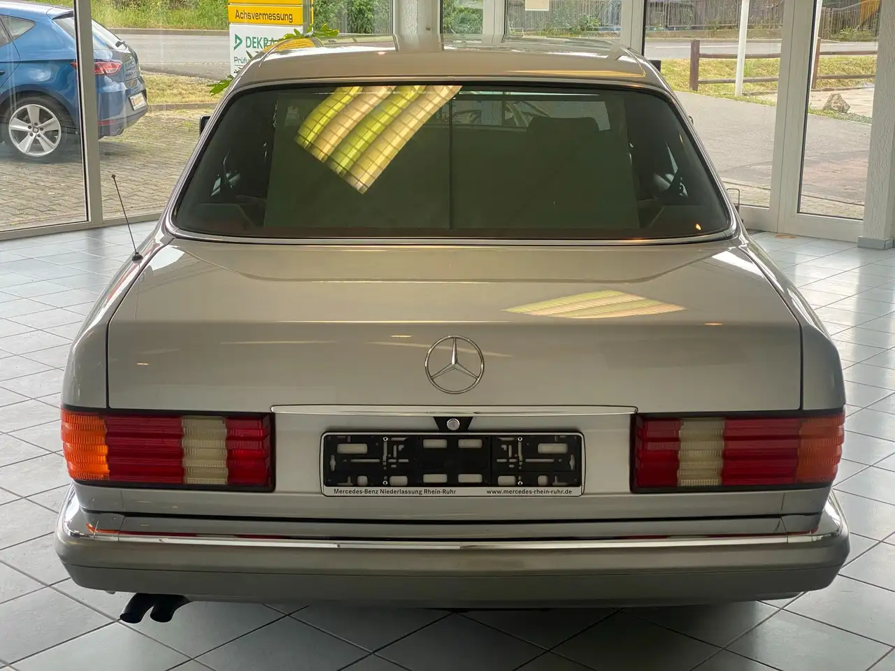 Mercedes-Benz S 260 SE 1.Hand/Klima/Scheckheft/130.000km, foto 5