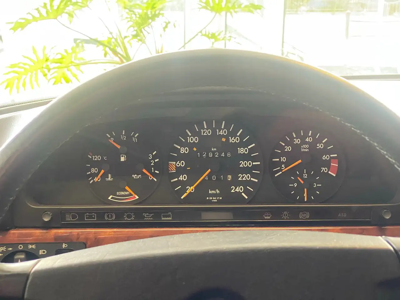 Mercedes-Benz S 260 SE 1.Hand/Klima/Scheckheft/130.000km, foto 8
